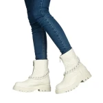 Дамски чизми Zesira бели
