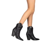 Дамски чизми Iudia черни