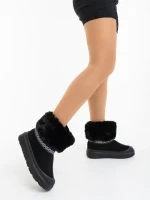 Дамски чизми черни от текстилен материал Nelina