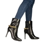 Дамски боти Cyntia черни