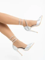 Дамски обувки с ток сребристи от текстилен материал Radica