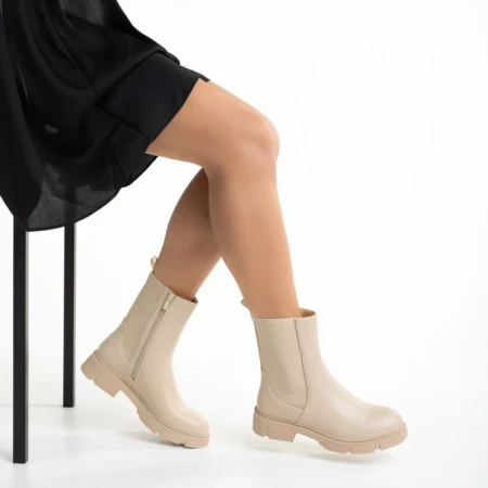 Дамски чизми  бежови  от еко кожа  Kiana