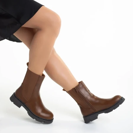 Дамски чизми кафяви  от еко кожа  Kiana