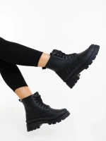 Дамски боти черни от екологична кожа Surama