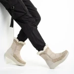 Дамски чизми  бежови  от текстилен материал  Justine