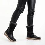 Дамски чизми  черни  от еко кожа и текстилен материал  Collete