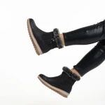 Дамски чизми  черни  от еко кожа  Emmie