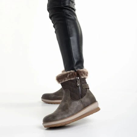 Дамски чизми  кафяви  от еко кожа  Emmie