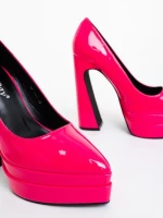 Дамски обувки с ток розови от екологична лачена кожа Dazani