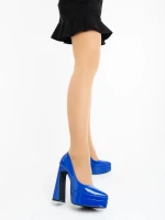 Дамски обувки с ток сини от екологична лачена кожа Dazani