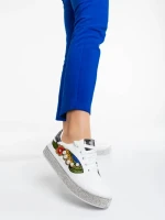 Дамски спортни обувки бели от екологична кожа Sonna