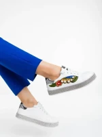 Дамски спортни обувки бели от екологична кожа Sonna