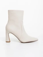 Дамски боти бежови от екологична кожа Terazia