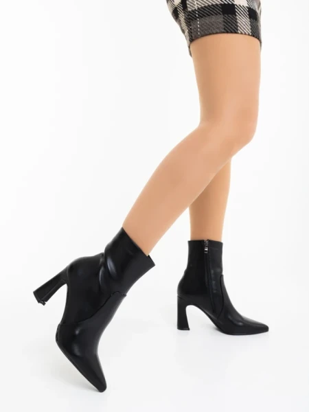 Дамски боти черни от екологична кожа Terazia