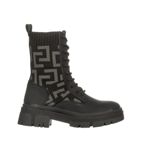 Дамски чизми Stika черни