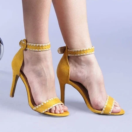 Дамски сандали Usaghi жълти