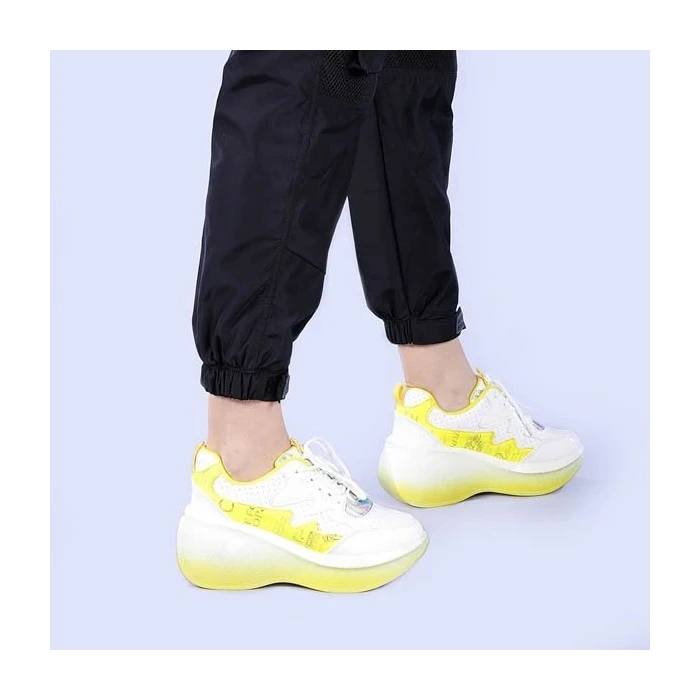 Дамски спортни обувки Sabah жълти