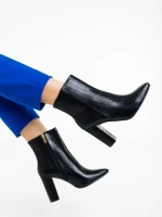 Дамски боти черни от екологична кожа Beter