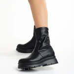 Дамски чизми  черни  от еко кожа  Ellery