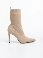 Дамски боти бежови от текстилен материал Tariro