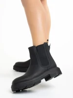 Дамски боти  черни  от еко кожа  Alodie
