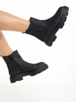 Дамски боти  черни  от еко кожа  Alodie