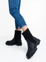 Дамски чизми  черни от еко кожа  и текстилен материал  Nermina