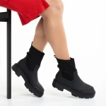 Дамски боти  черни  от еко кожа и текстилен материал  Chiara