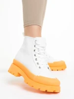 Дамски кецове  бели с оранжево от текстилен материал  Vanisha