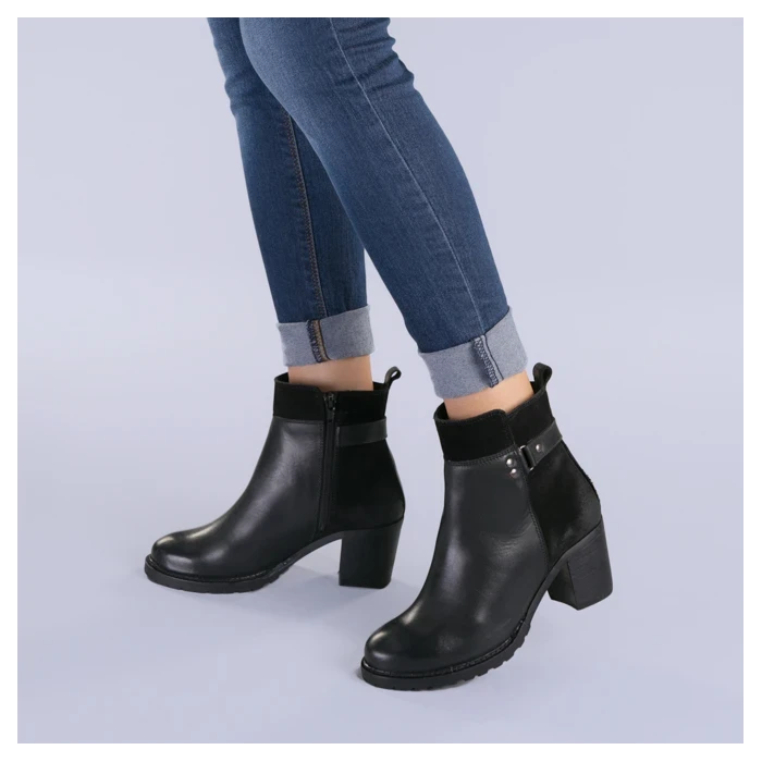 Боти от естествена кожа Sena черни