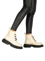 Дамски боти Oveda бежови