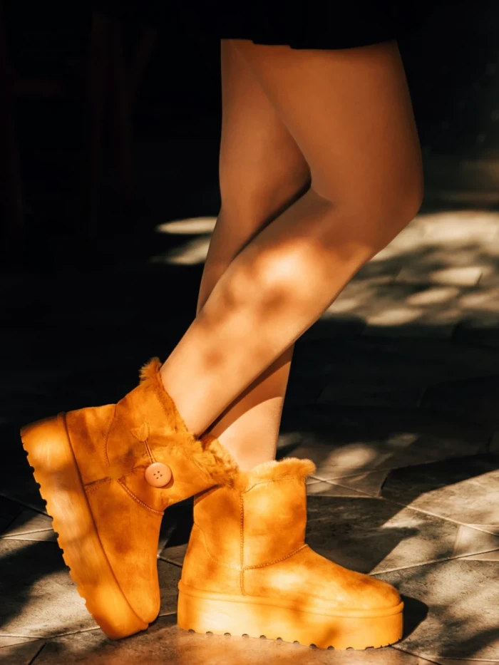 Дамски чизми камел от текстилен материал Andara