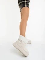 Дамски чизми светло бежови от текстилен материал Deraza