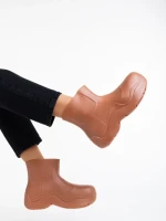 Дамски чизми тъмно бежови от каучук Apolena