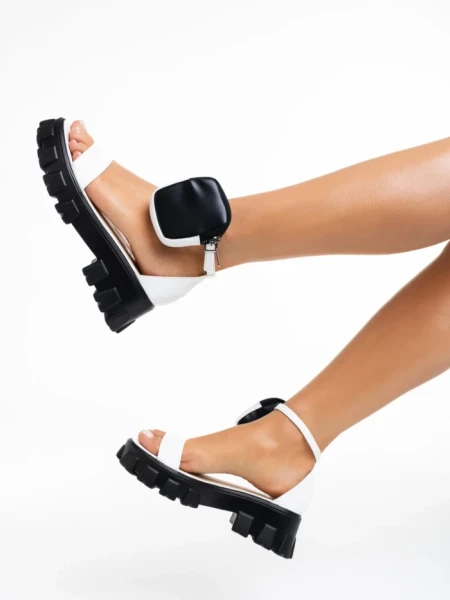 Дамски сандали  бели  от еко кожа  Elantra