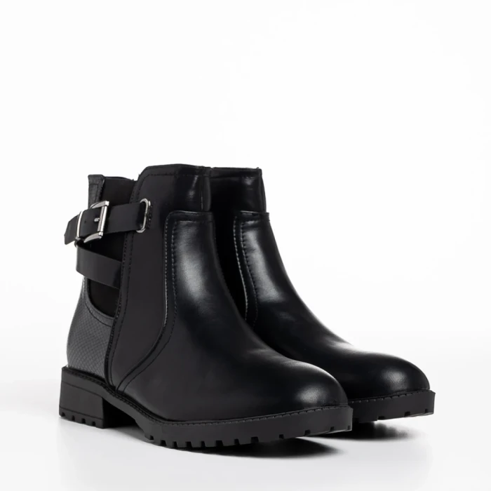 Дамски боти  черни  от еко кожа  Clarinda