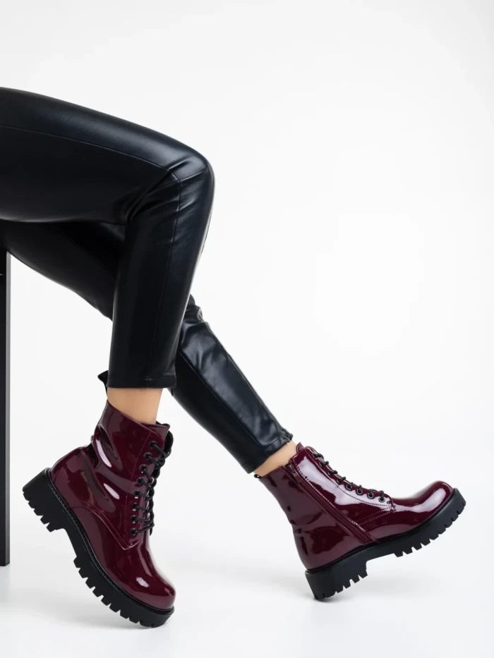 Дамски боти грена от еко кожа лачена Mahina