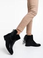 Дамски боти черни от еко кожа Charo