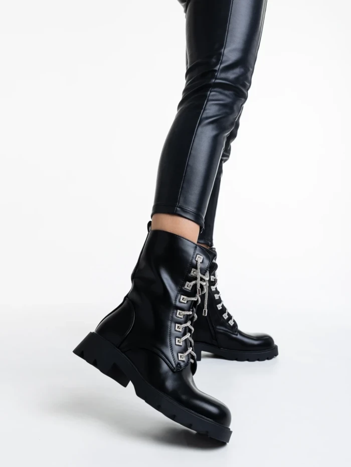 Дамски боти черни от еко кожа Kaoru