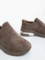 Дамски спортни обувки кафяви от текстилен материал Zaruka