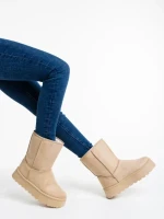 Дамски чизми бежови от текстилен материал Peigi