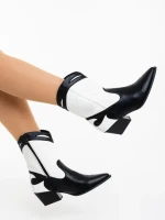 Дамски чизми черно-бели от екологична кожа Nimera