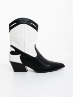 Дамски чизми черно-бели от екологична кожа Nimera