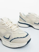 Дамски спортни обувки бежово със синьо от екологична кожа и текстилен материал Revana