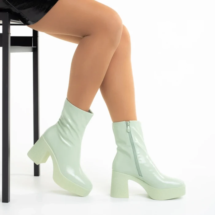 Дамски чизми  зелени  от еко кожа  lacuita Libbie