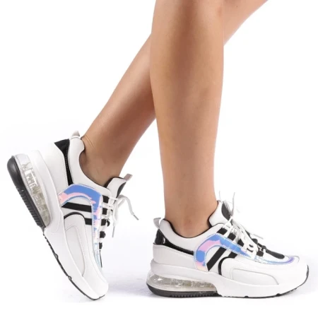 Дамски спортни обувки  Nikol бели