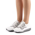 Дамски спортни обувки  Sadal бели