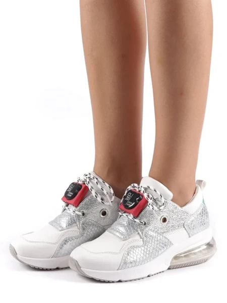 Дамски спортни обувки  Viorelia бели