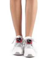 Дамски спортни обувки  Viorelia бели