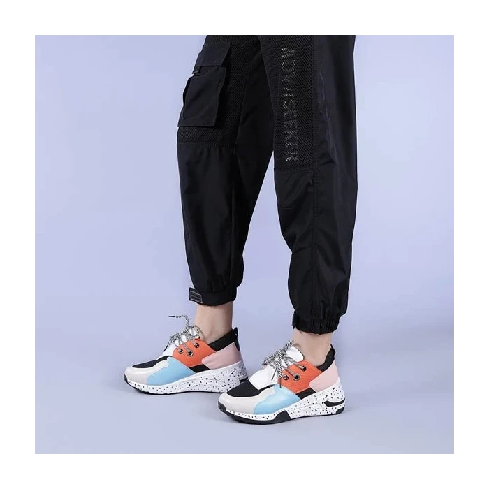 Дамски спортни обувки Althea оранжеви